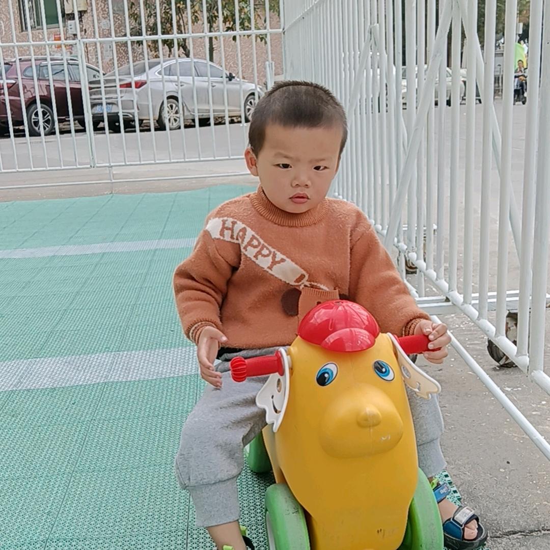 林林，，，