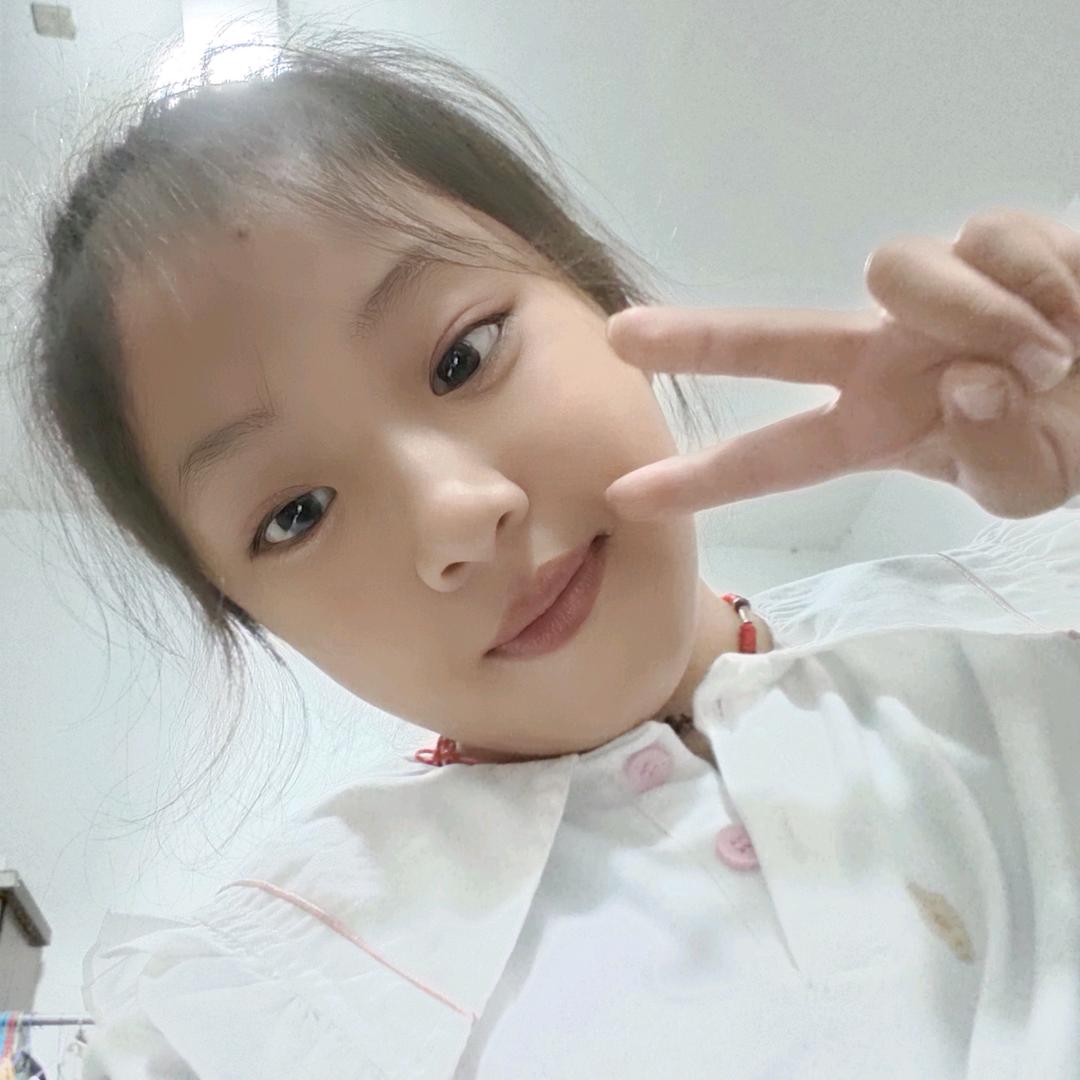 ╰つ゛ 无名小姐