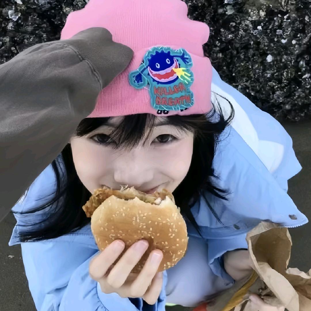 睡得香香♞