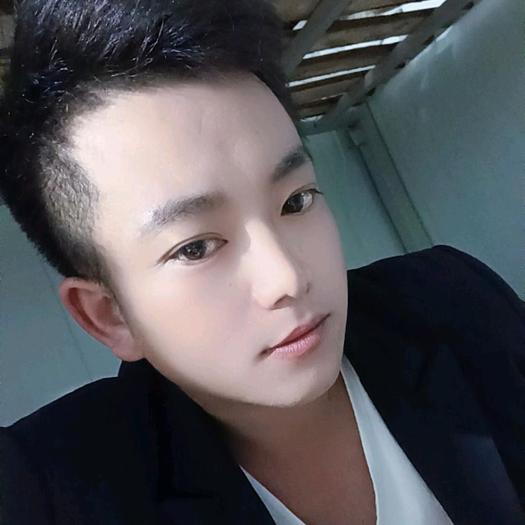 ℒøṽℯ¹³¹⁴赵辞白帝彩云间꧔ꦿᩚ?