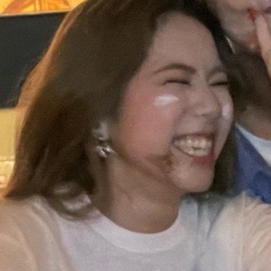 解解鄧诗颖