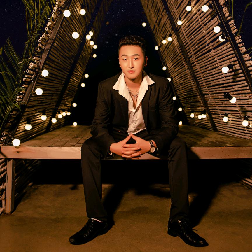 阳光开朗大男孩🔥