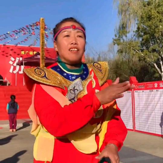 丁香花（锣鼓、鼓舞、花轿、舞蹈队）