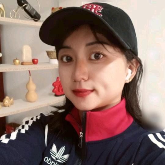 ༊ღ嫣然ꦿ꯭一笑꧔💞