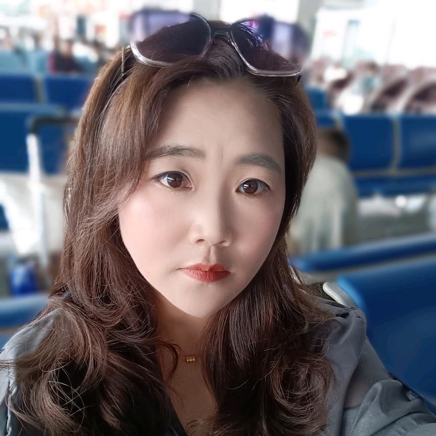 💞ღ᭄半颗糖ঞ᭄༊🍬