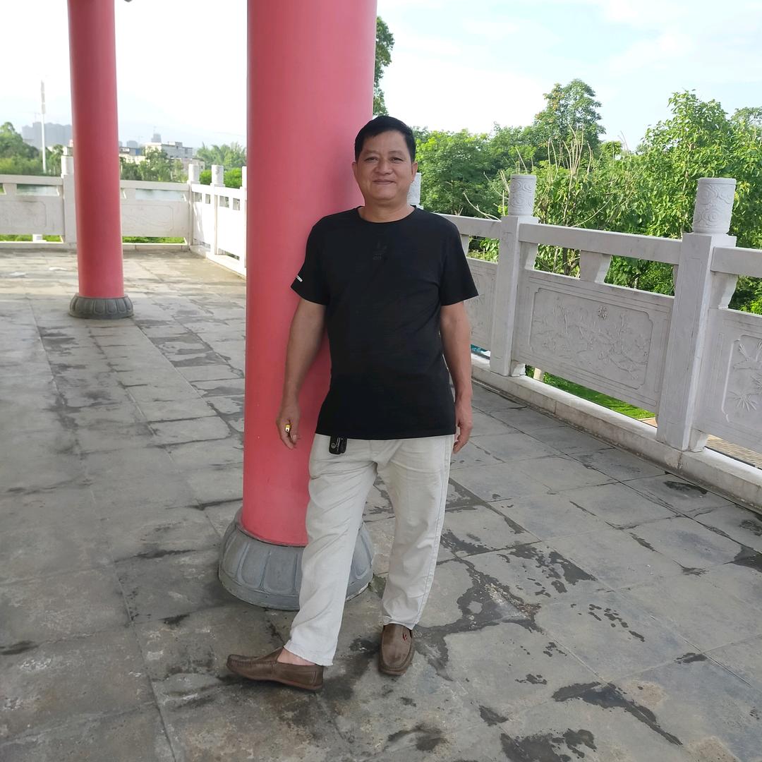 李哥