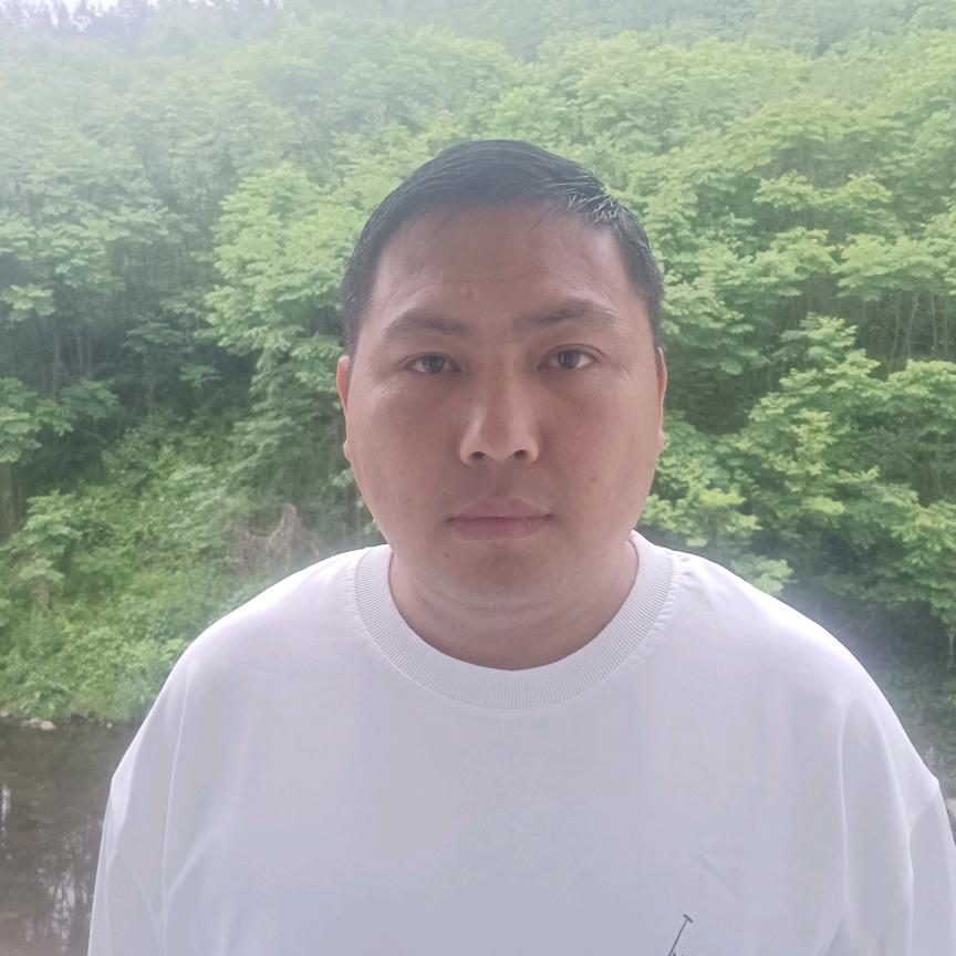低调的凯