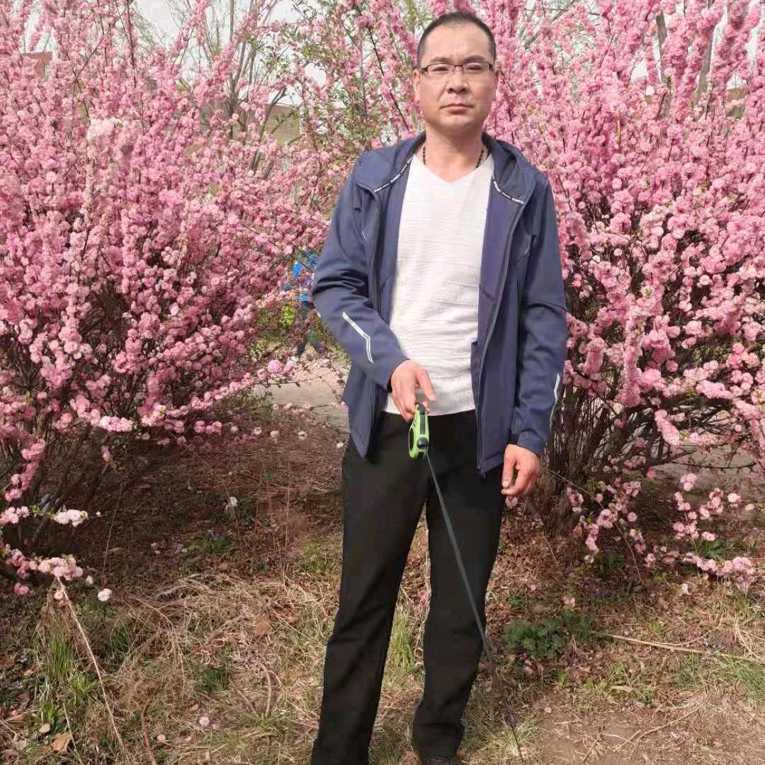 欢迎来到飞跃广场溜达串各种小吃宝哥