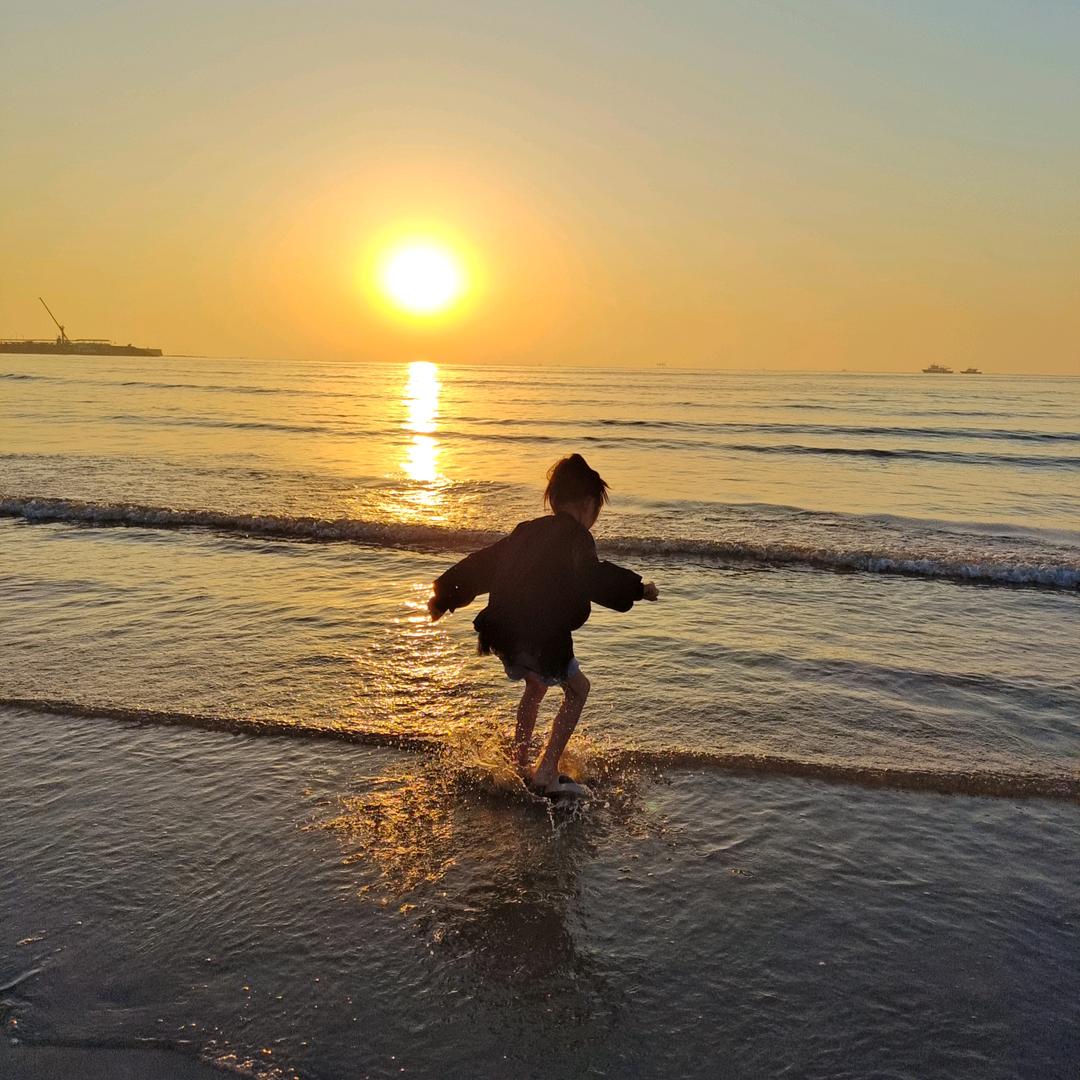 只为一人心动᭄