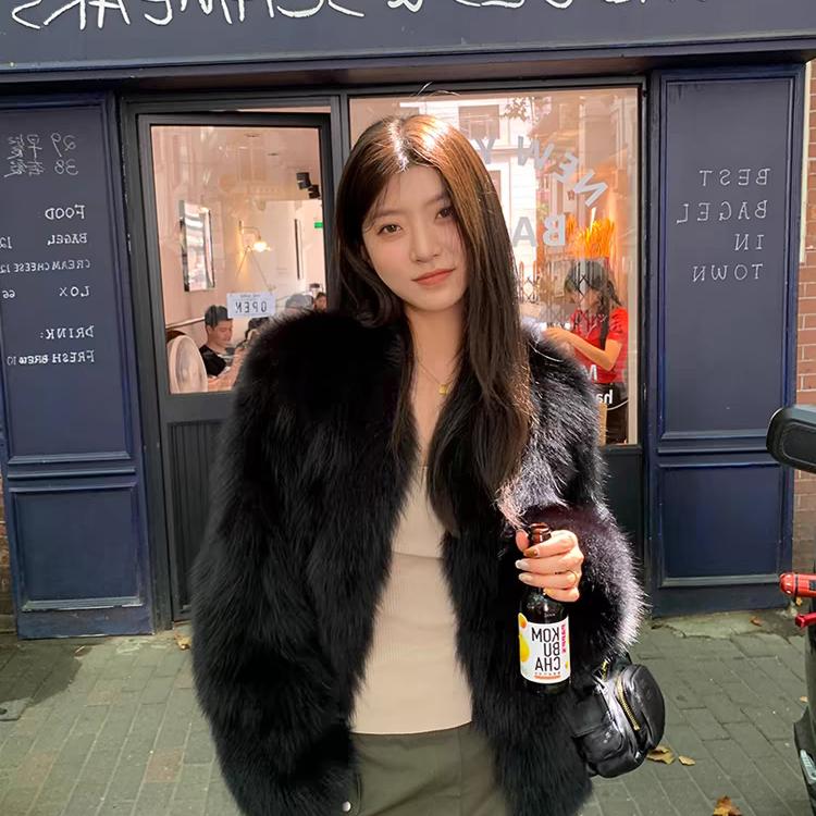 孟良皮草店
