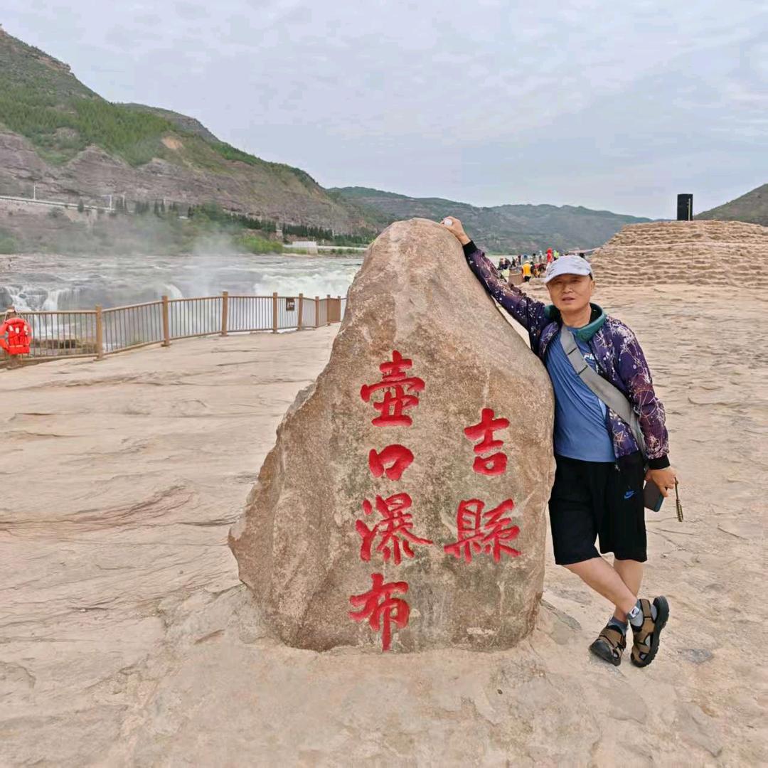 安德烈卡尔