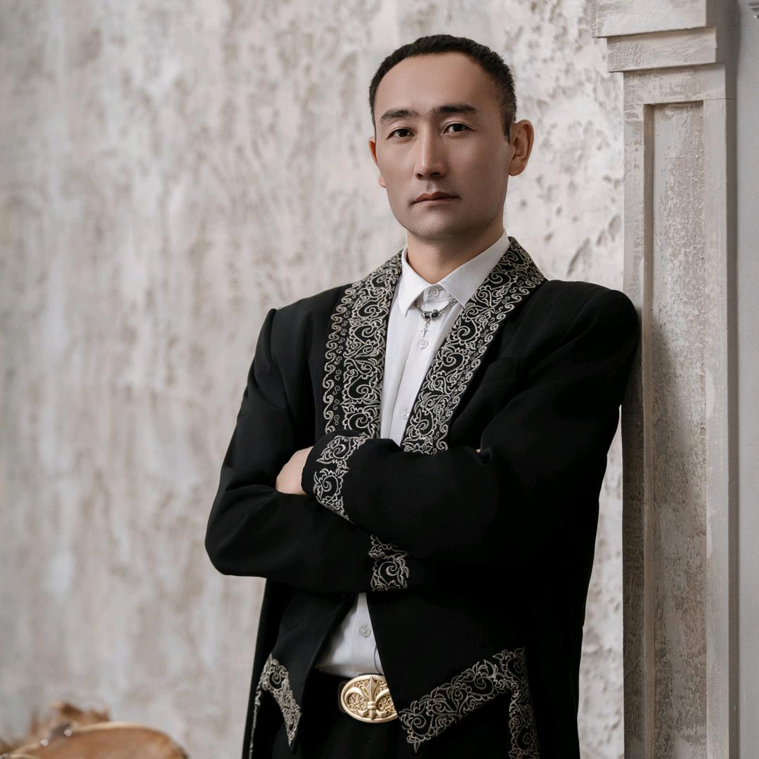 阿义肯·沙更巴伊