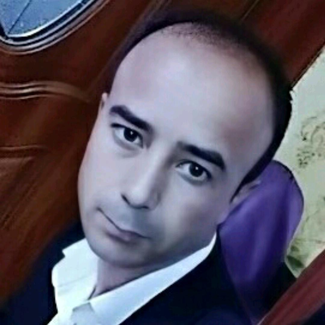 🐥🦞调皮的帅哥🦞🦜