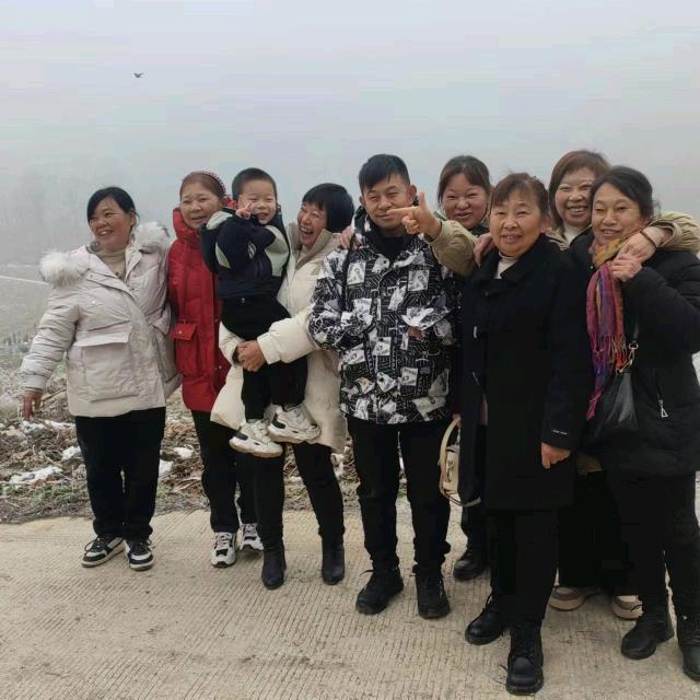 范后琼
