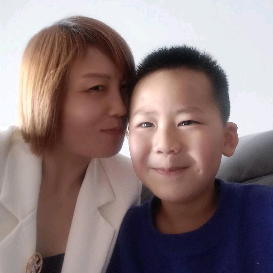 邹兰兰