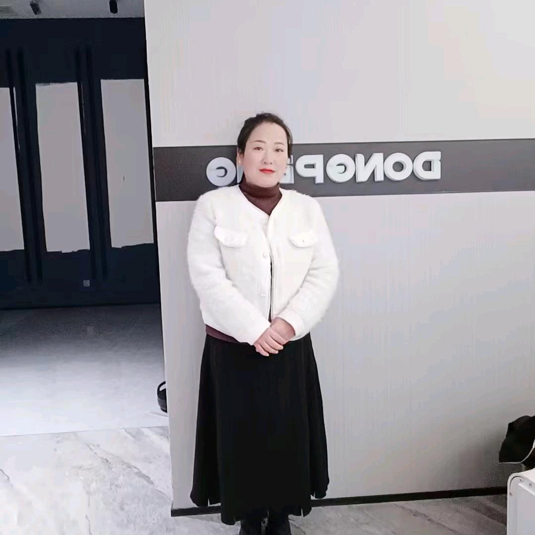 滑县东鹏瓷砖~霞姐