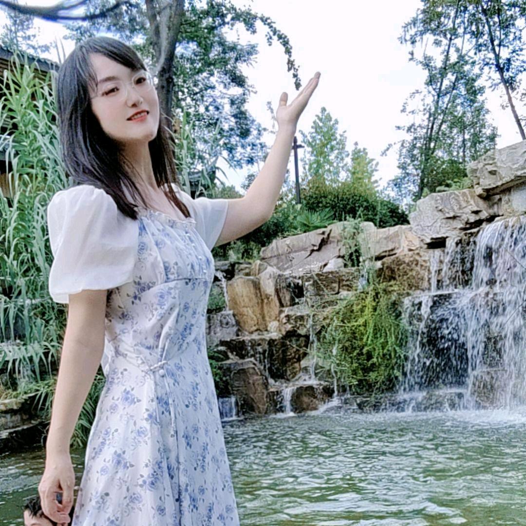 心荷 音乐🌺🍃
