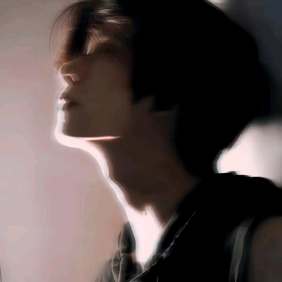 小陈...