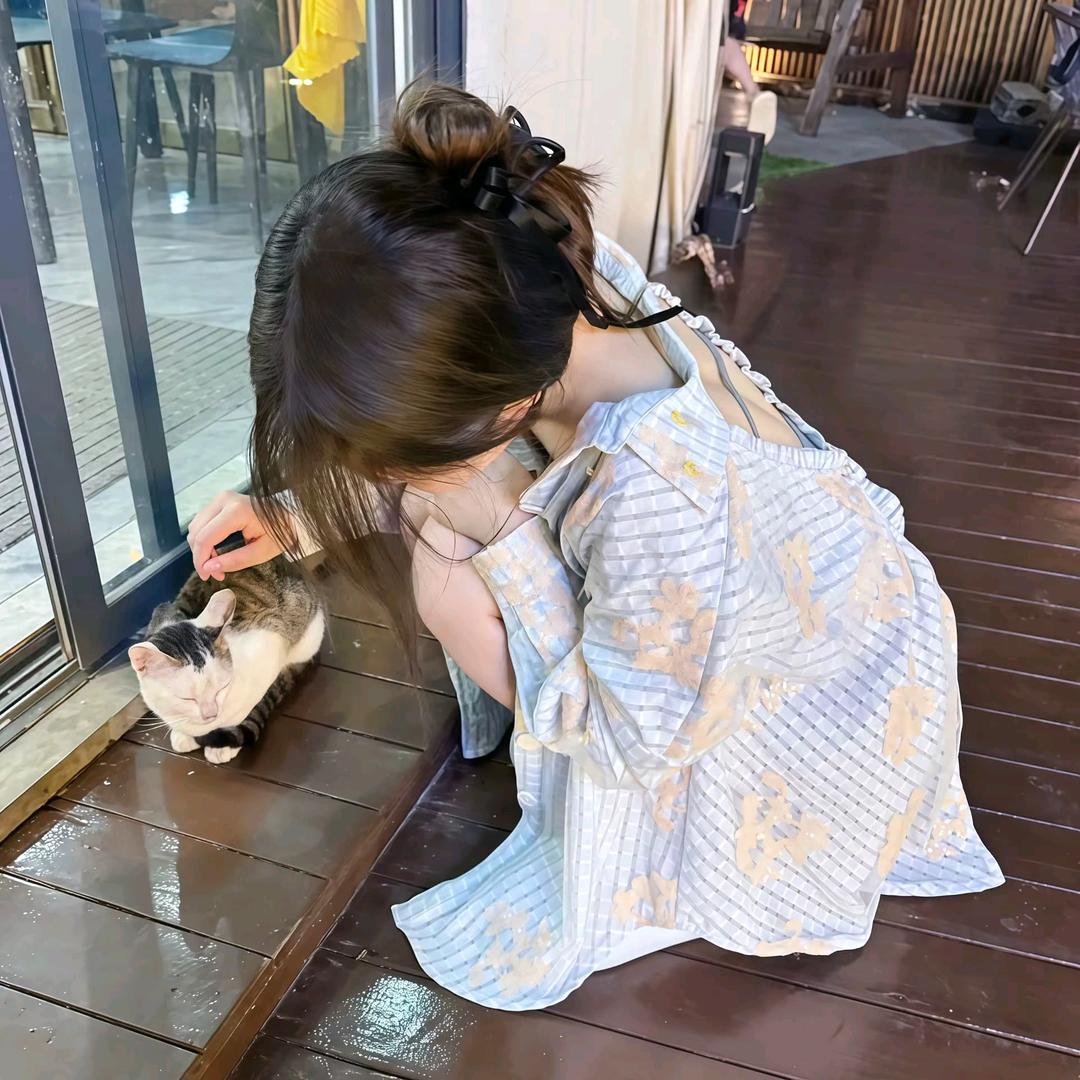 。
