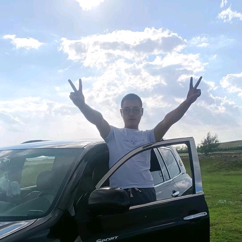 ི༺潘༻ྀི༺龙龙༻ྀ