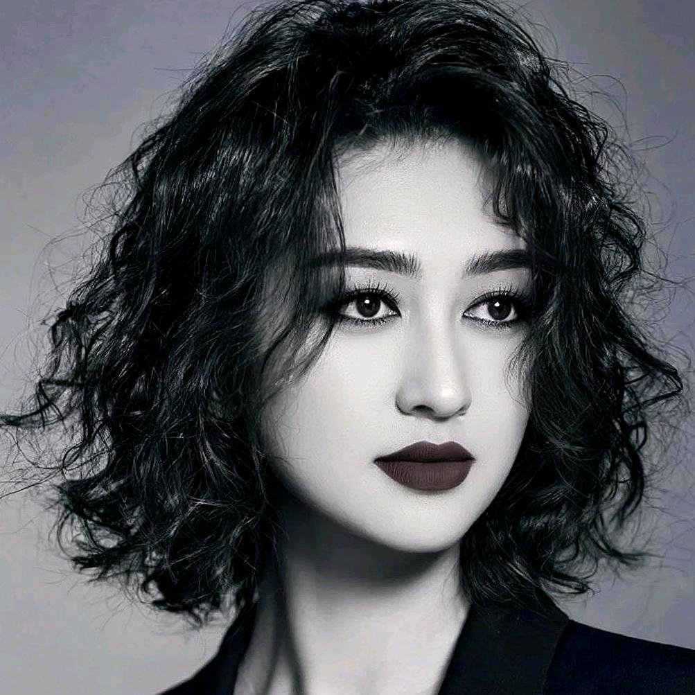 迪丽  ♥