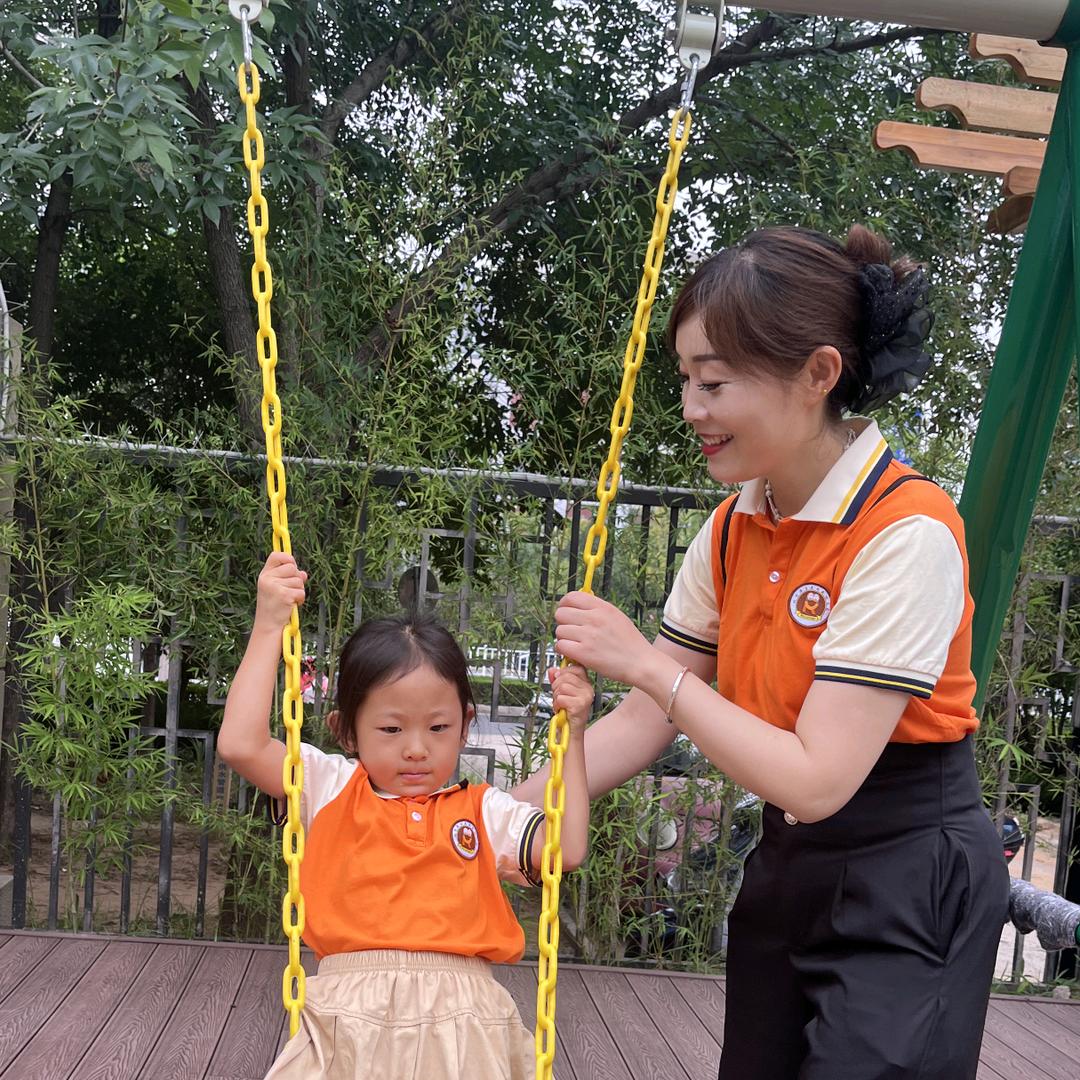 艾瑞德美林苑幼儿园cici老师