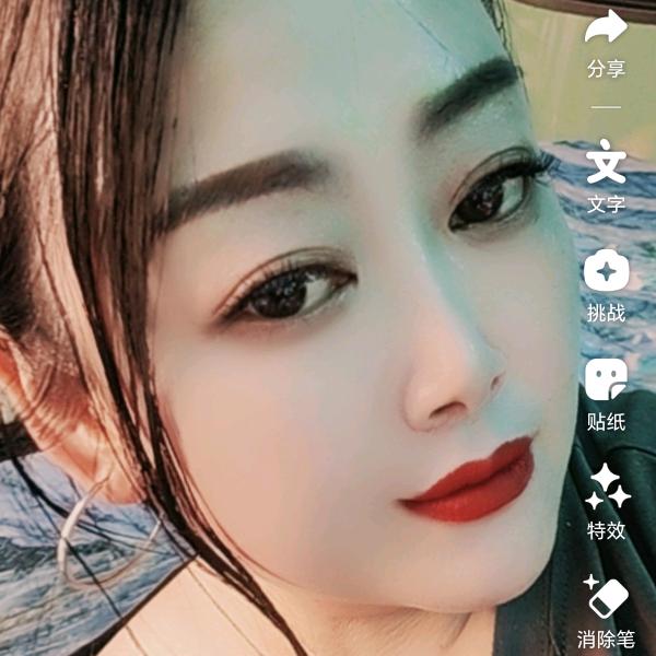 何姐