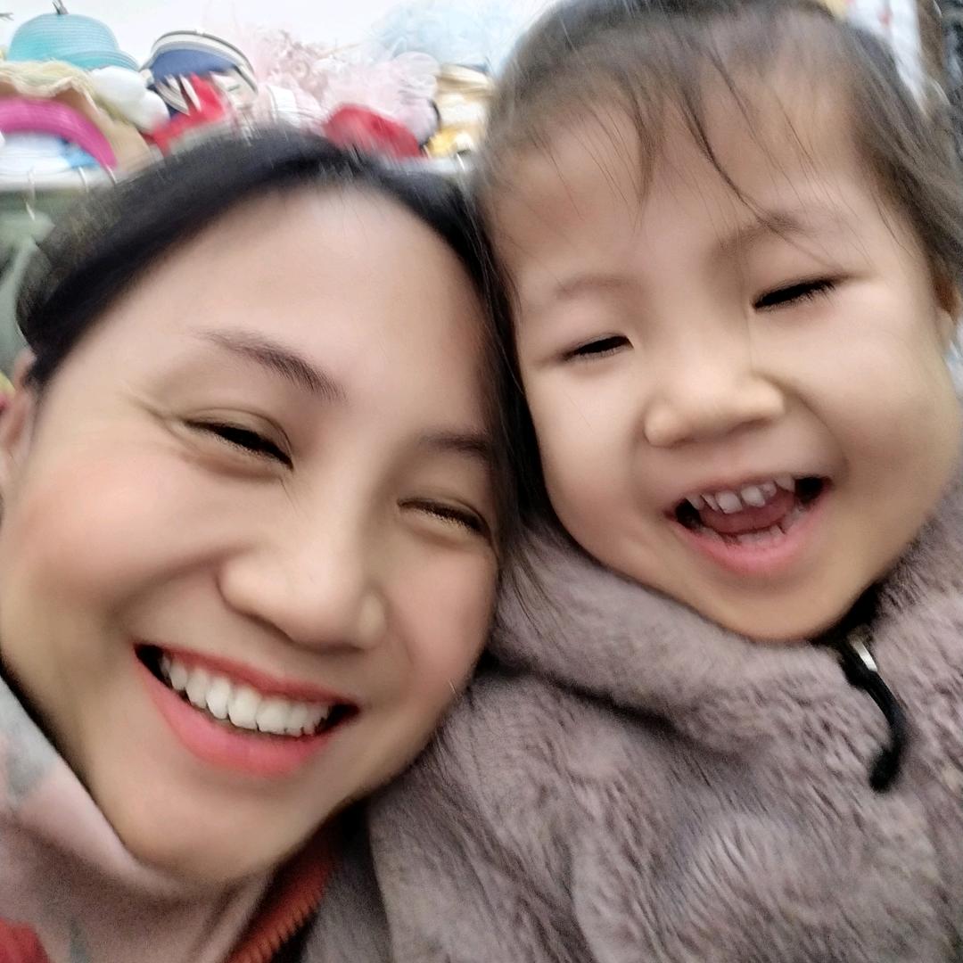 姬栖汐JQX大脸妹