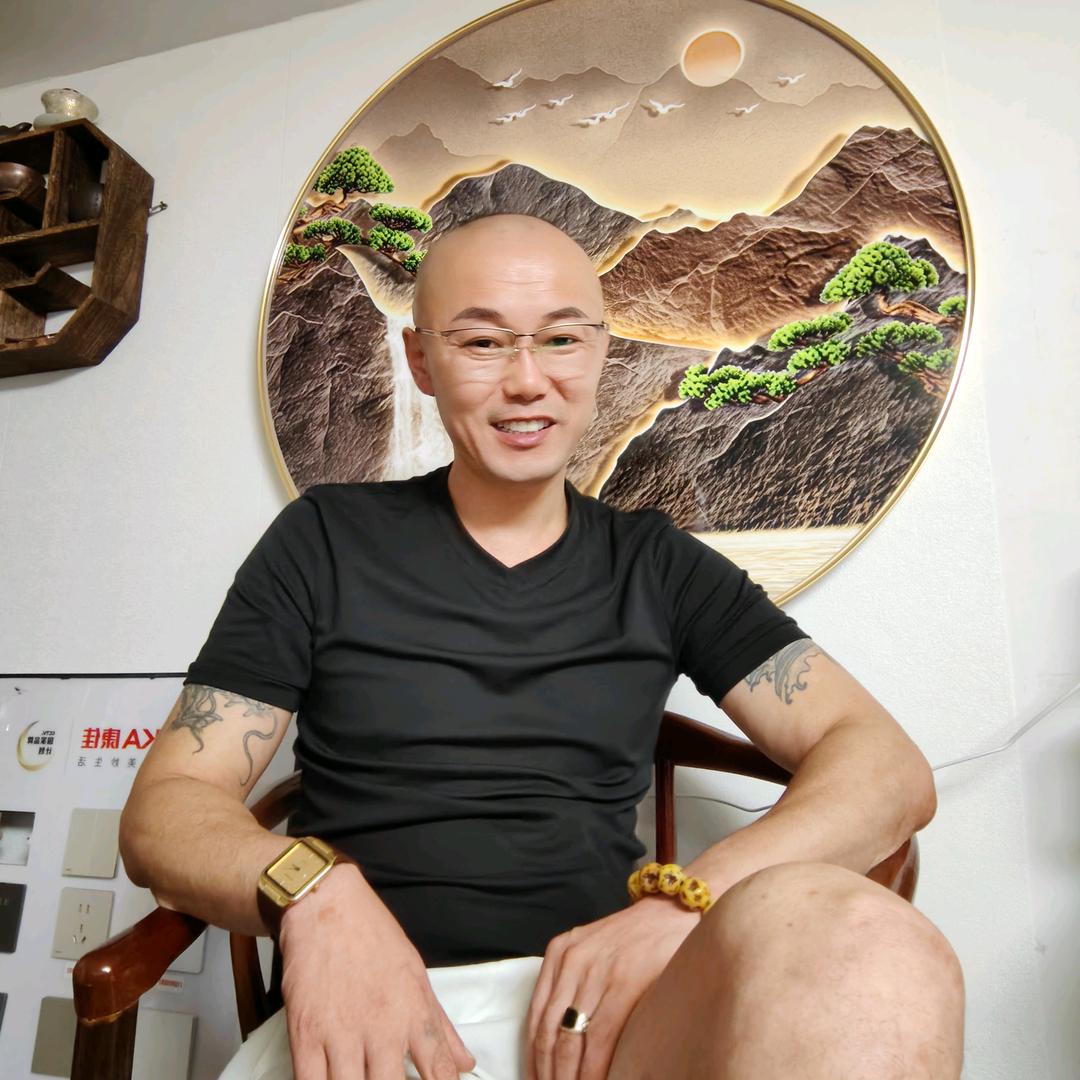 平度灯哥