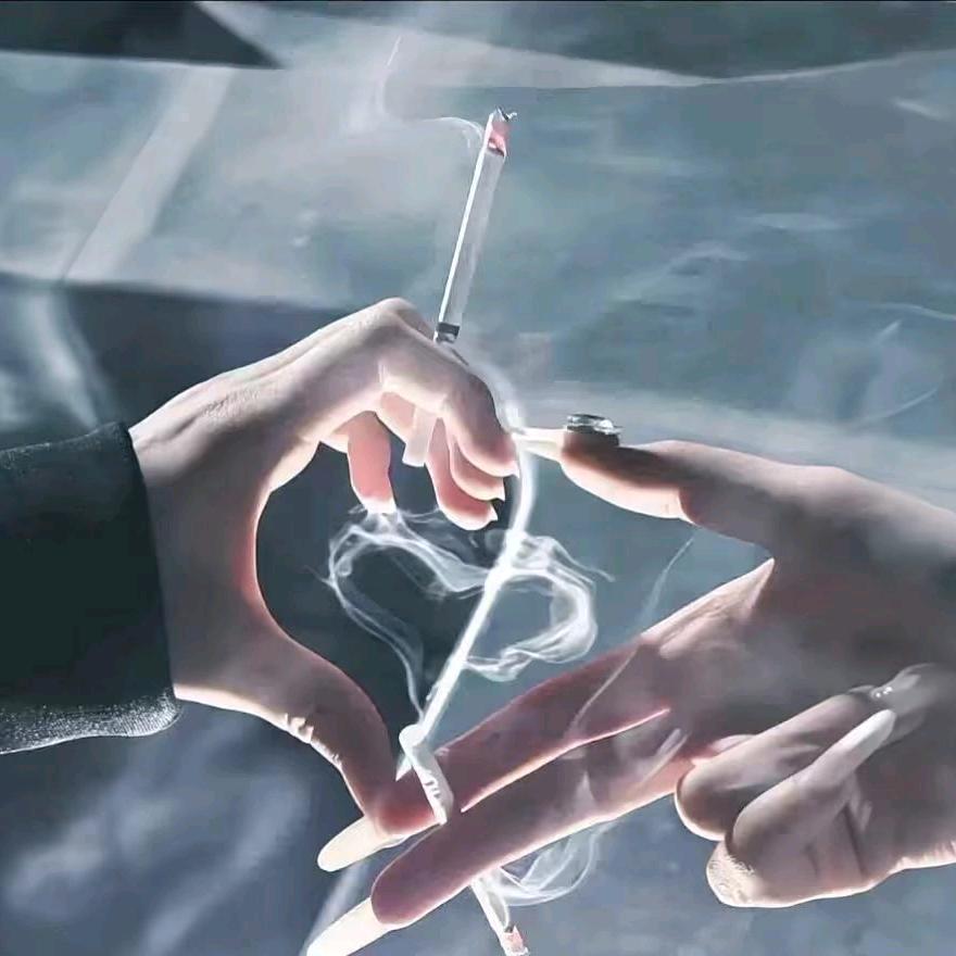 听说糖很甜🍬