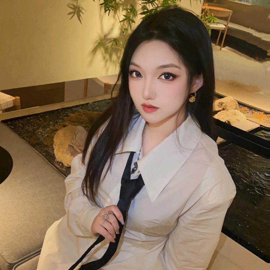 小珑女biu