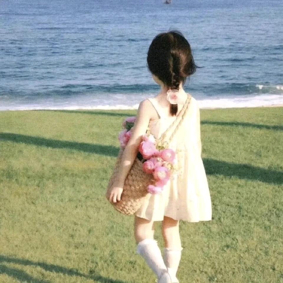 一个人类°