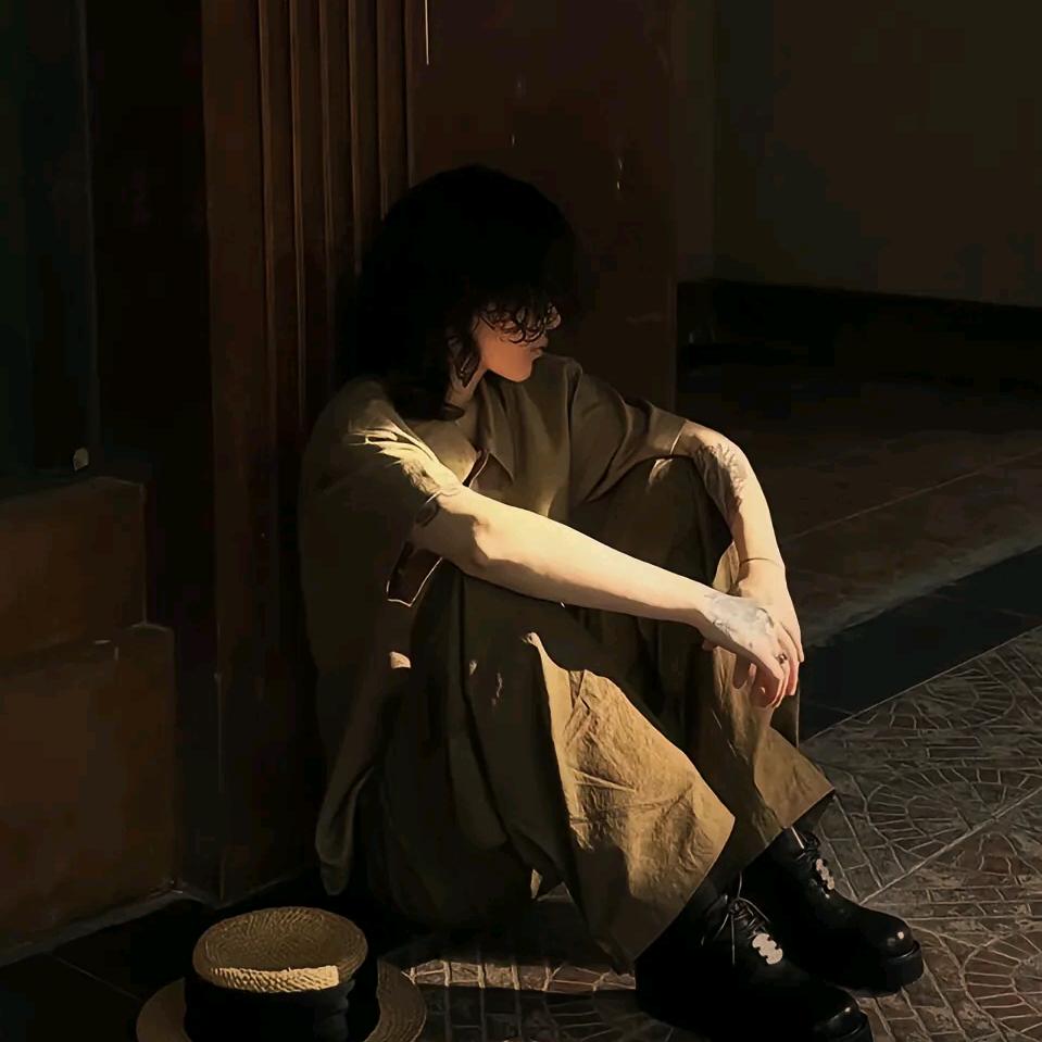 荣荣子最帅