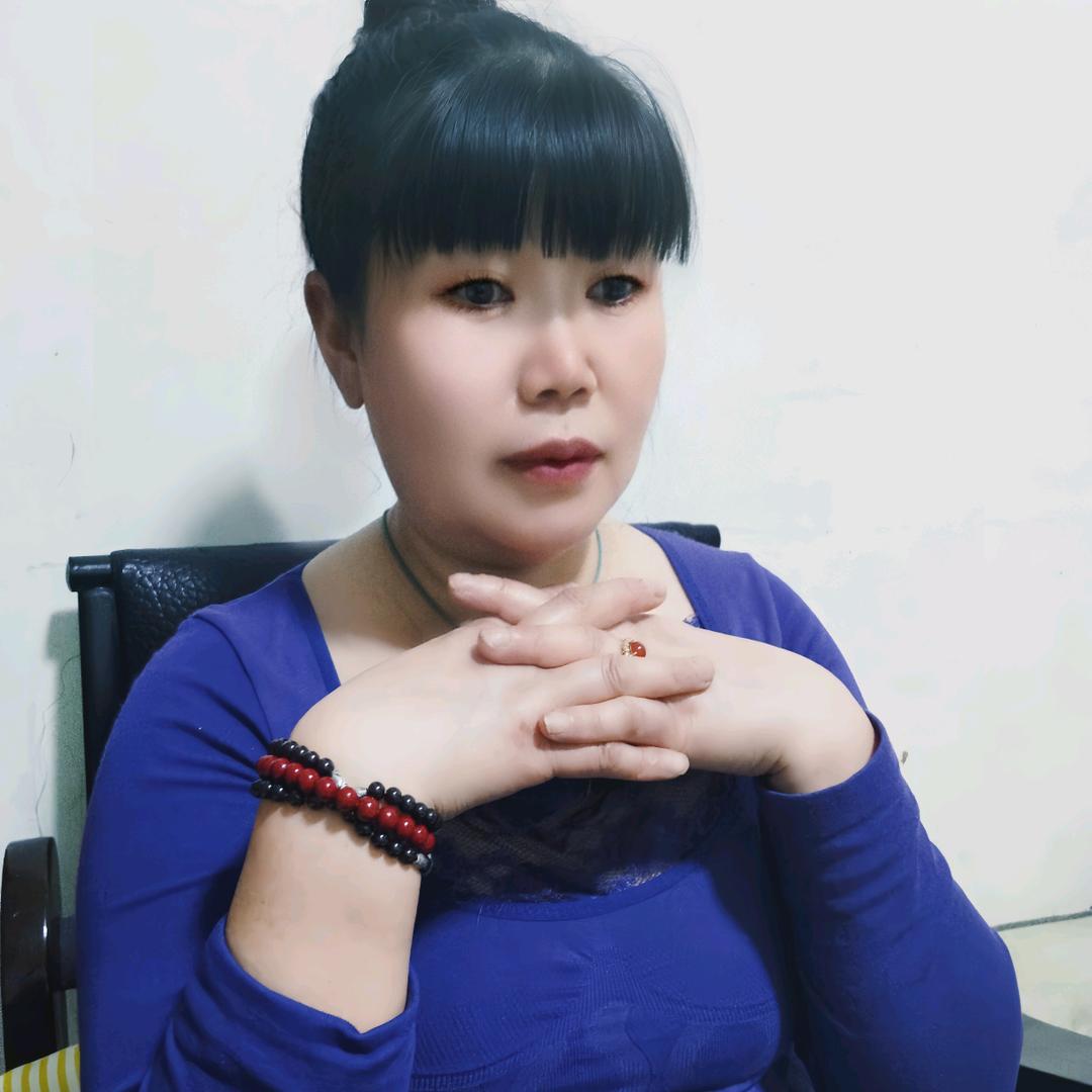 佳丽 爱分享
