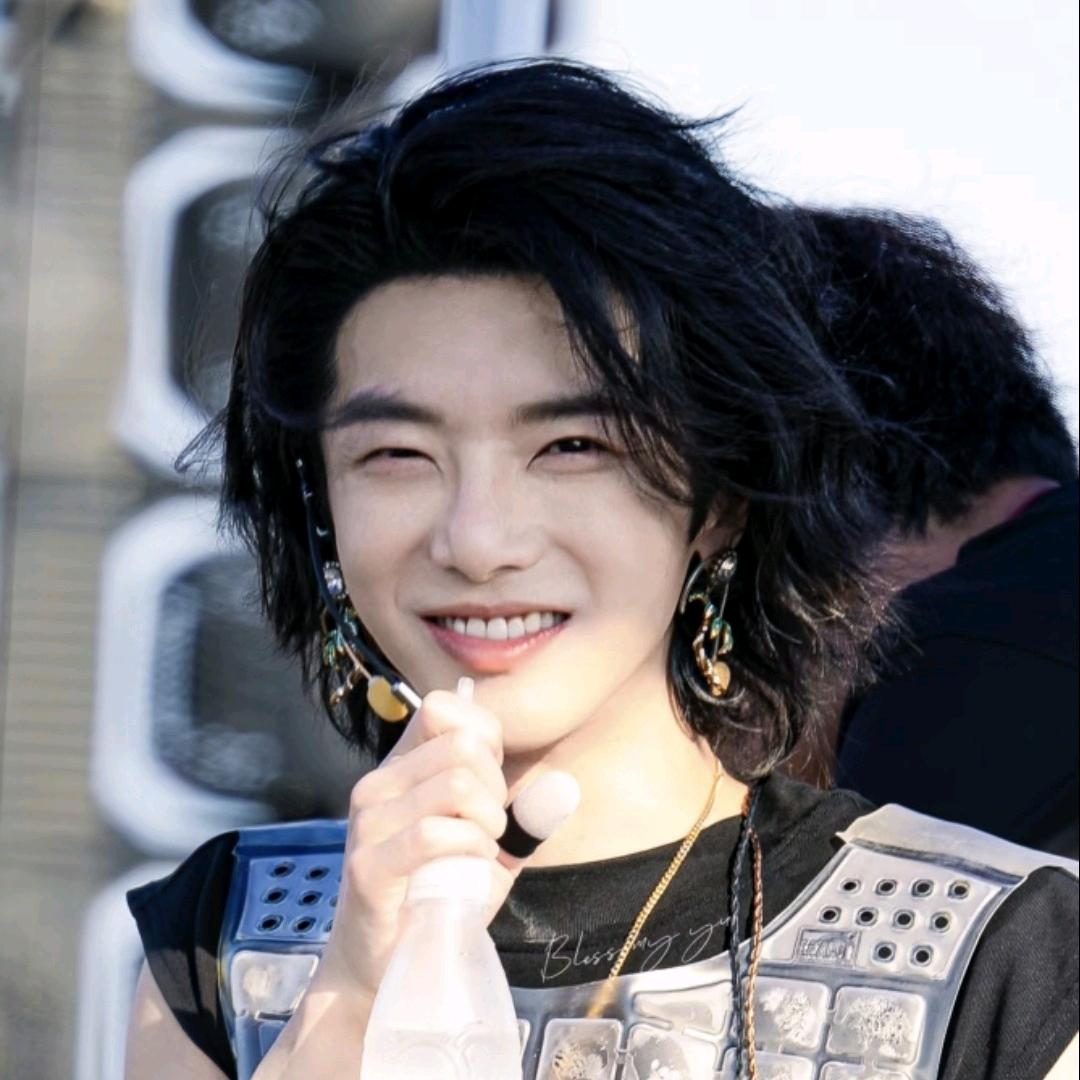 一只在火星瞎蹦跶的煤球yu