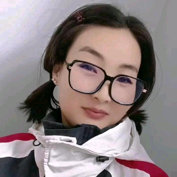 宝.........