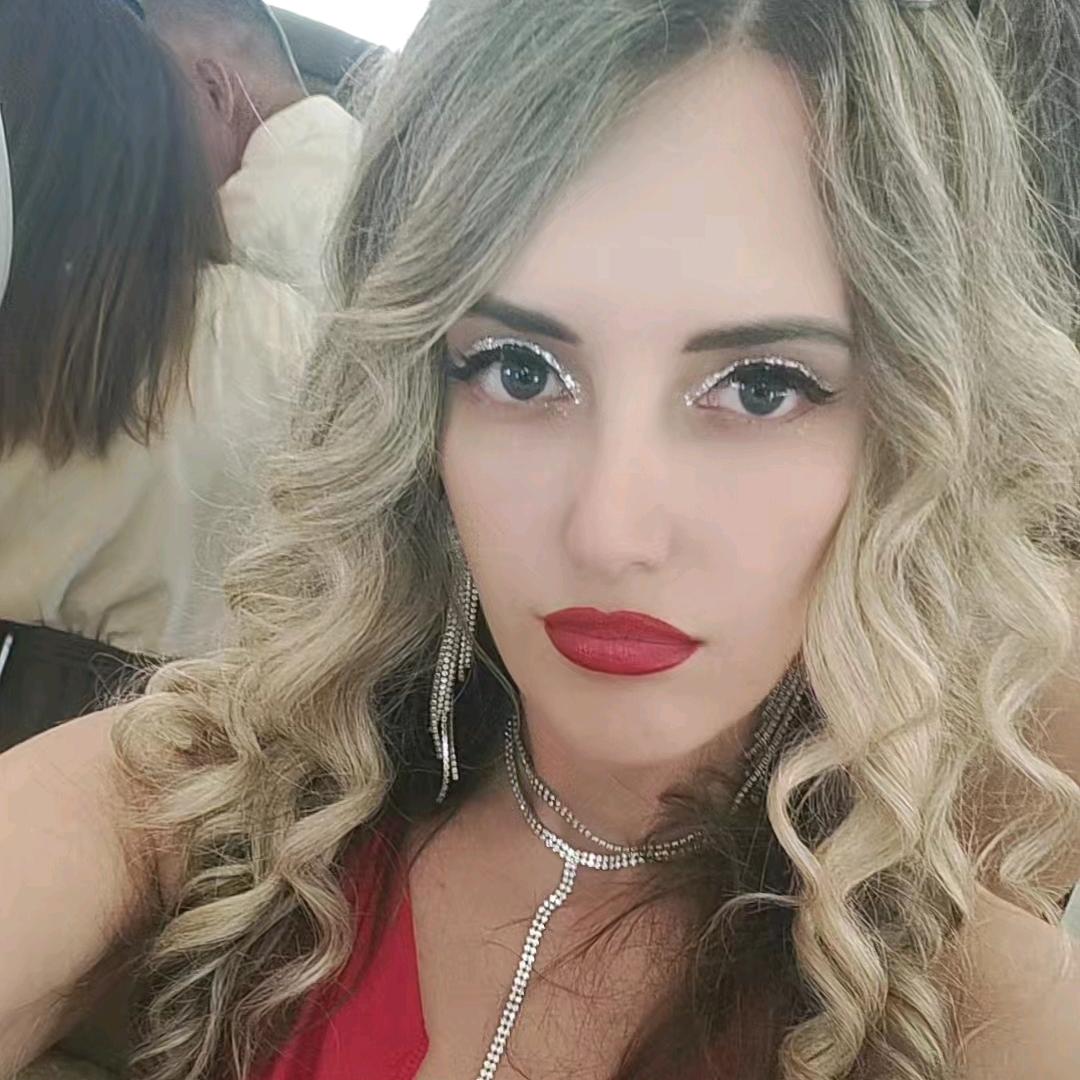 🇷🇺🌺娜迪亚🌺