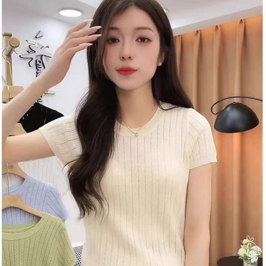 时尚潮流女装穿搭