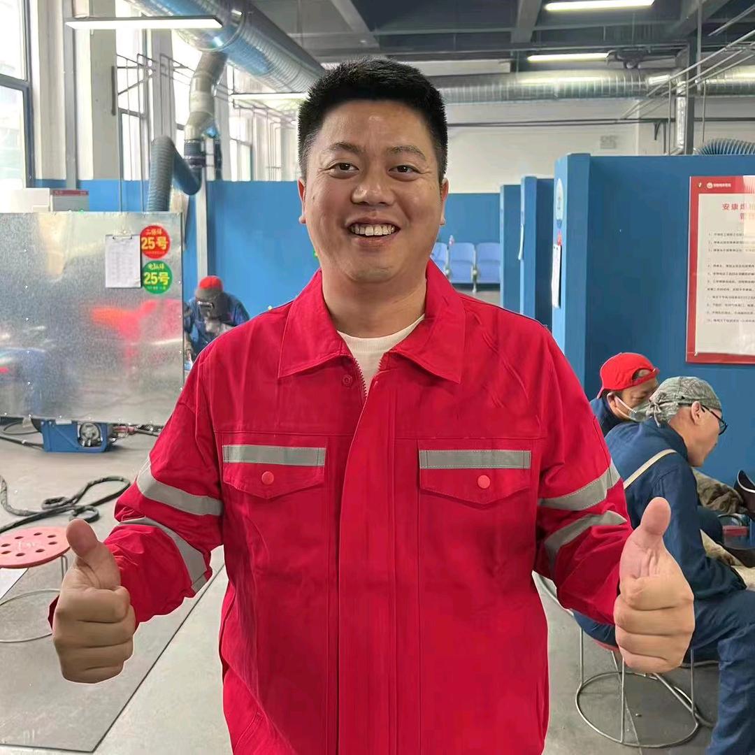 大强职业技能培训。
