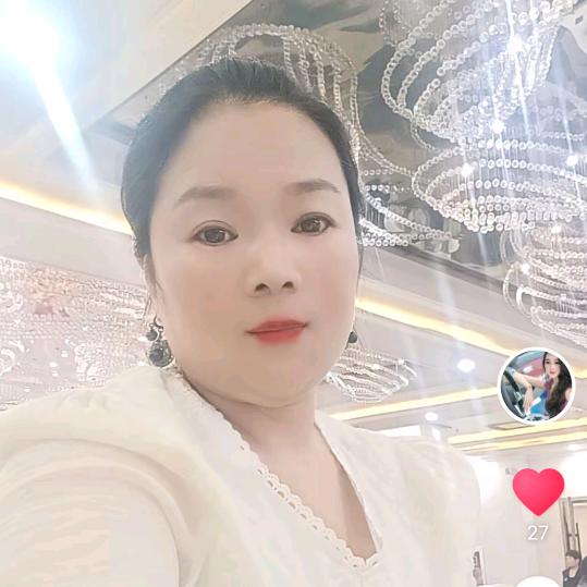 奢莲化妆品(杨楼村店)