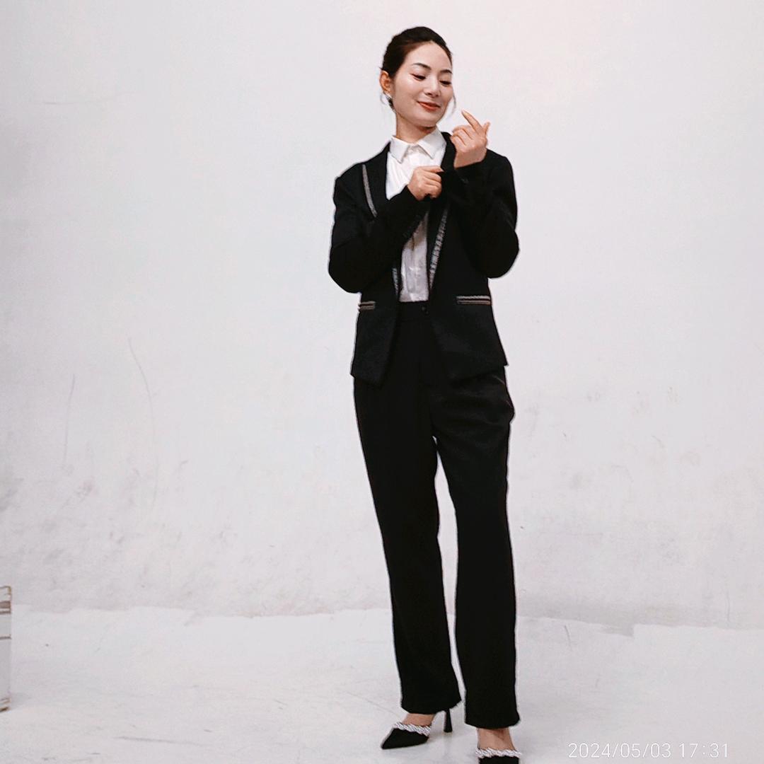 包子西施潘连清