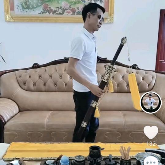 点烟抽寂寞