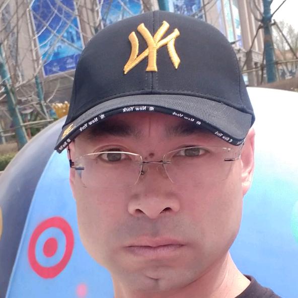 于伟杰