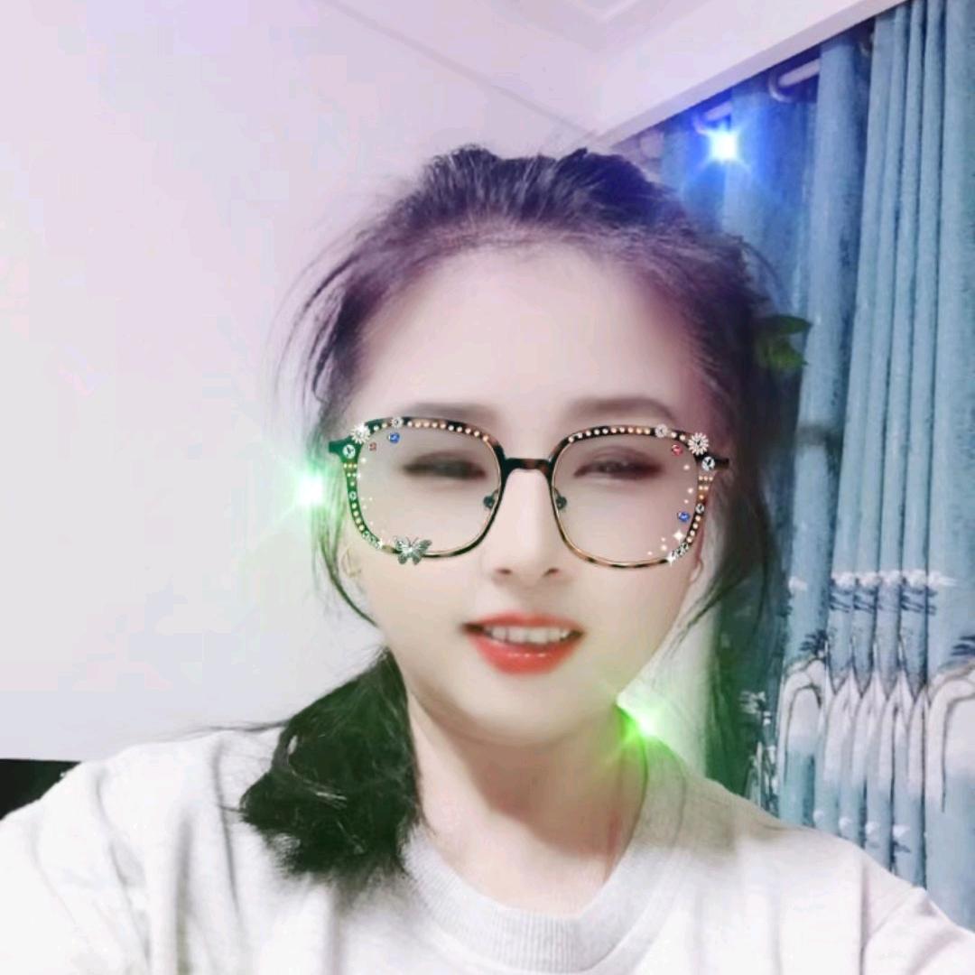 趙茹辉（晚上7点至7点半开播）