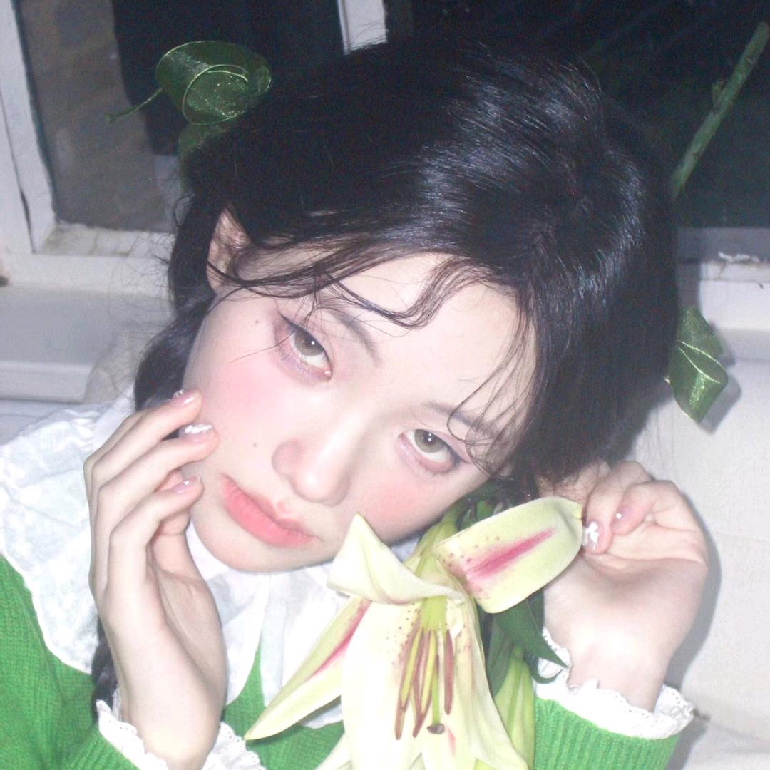 ʚ ɞ