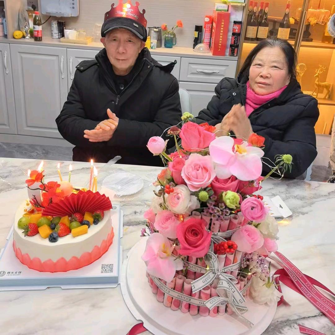 老年人