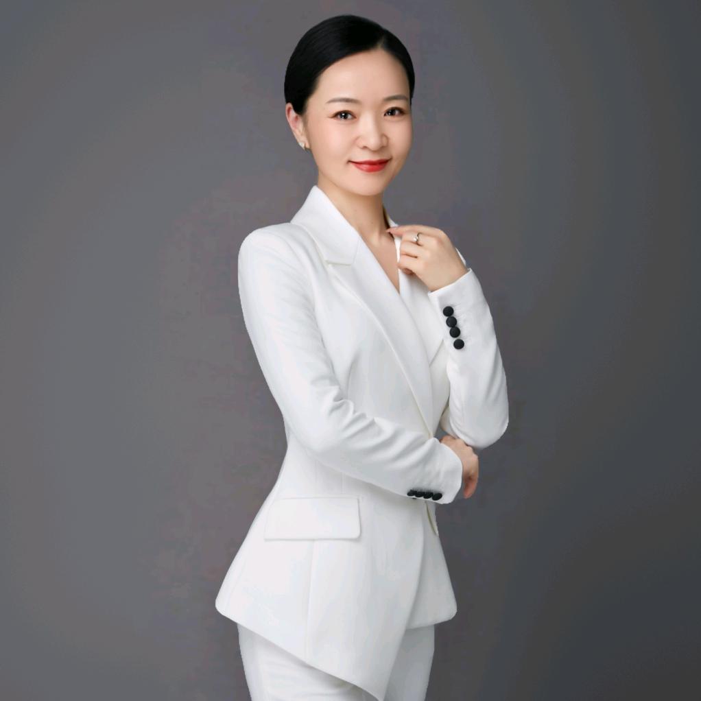 夏琰礼仪培训