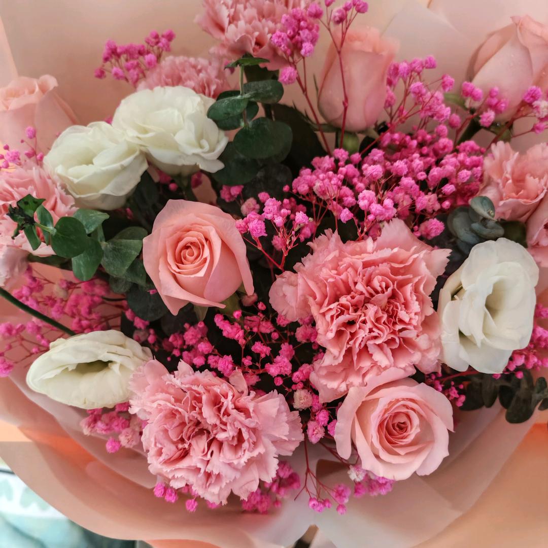 看淡一切。🌹🌹