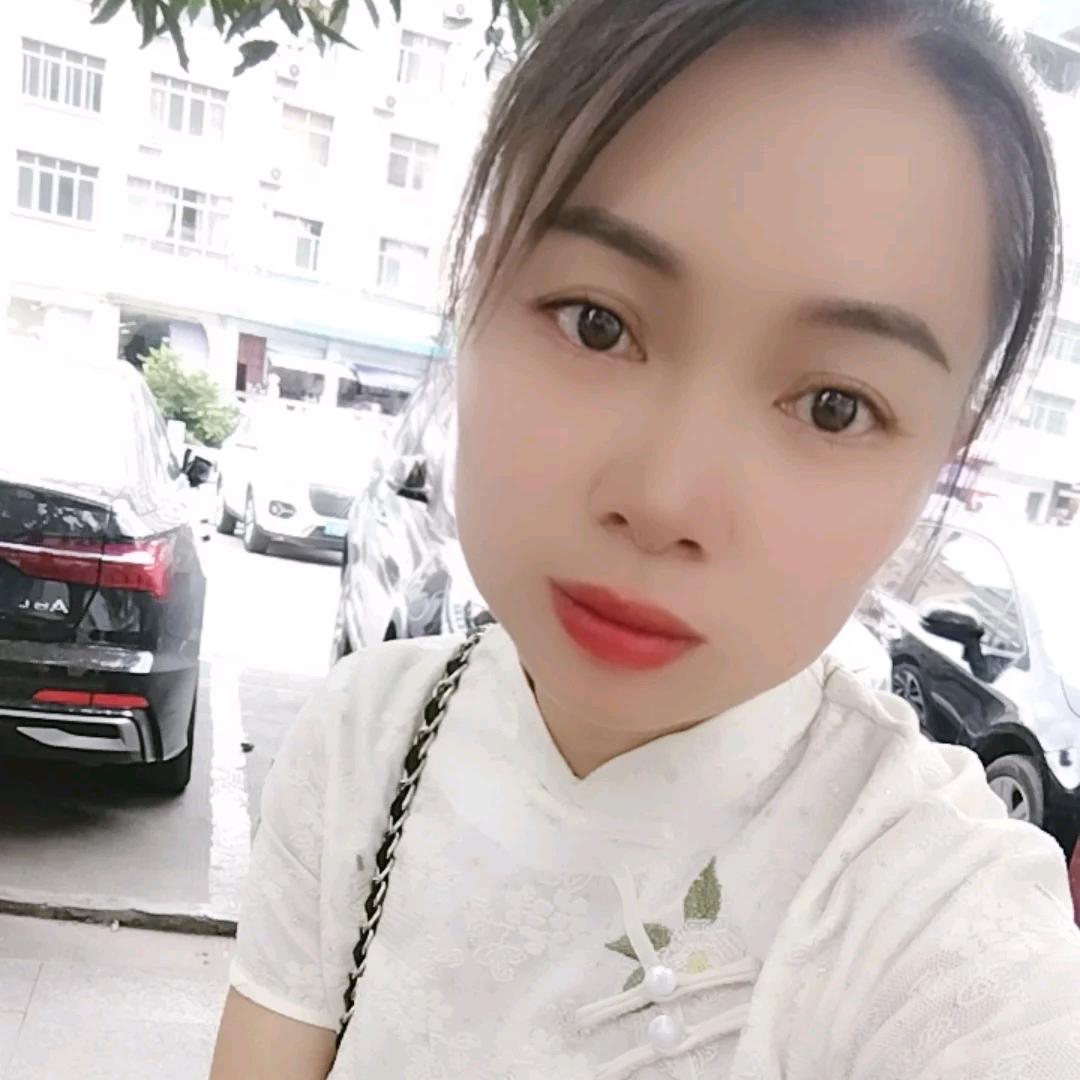 单纯的女孩