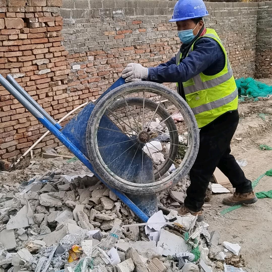 小马哥闪亮登场